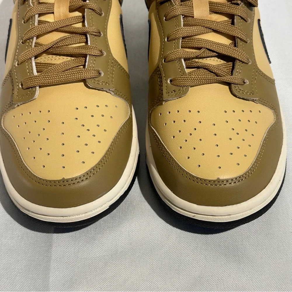 NEW Nike Women's Dunk Low Driftwood Size 7.5 No Box